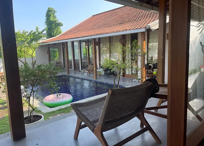 ヴィラ Annas Seseh Private Pool チャングー