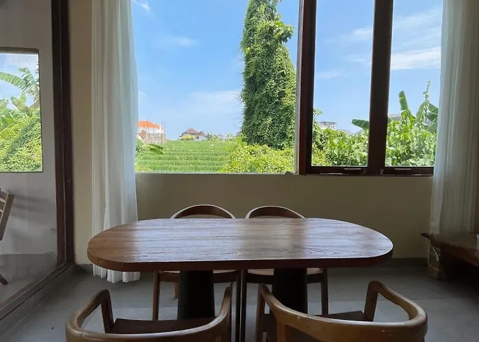 Annas Seseh Private Pool